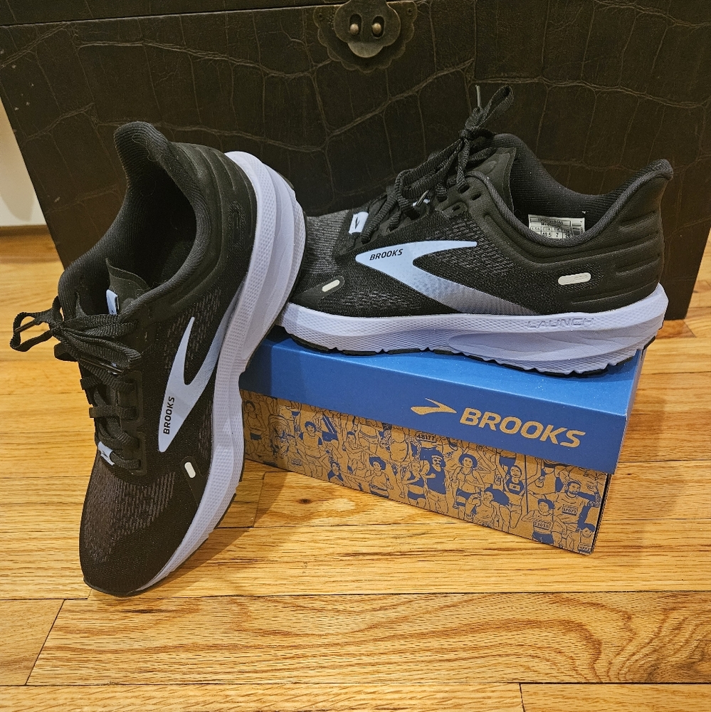 Brooks Launch 9